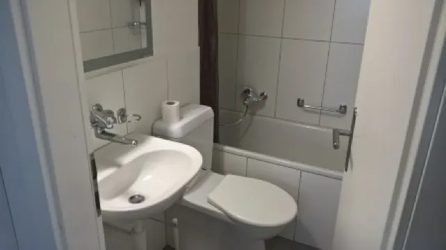 スイス スター タワー