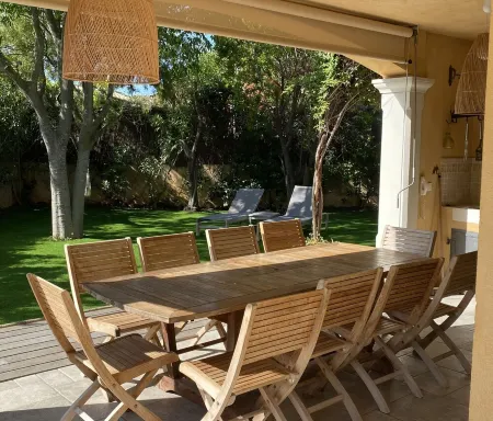 Villa Mamatai: the charm of a 4-star bastide 350m from the beach!