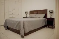 Suites Cervantes