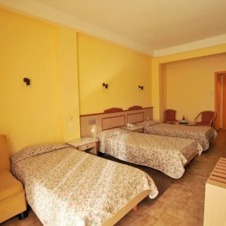 Ilis Hotel