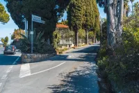 Lemon Apartment with Garden and Sea View by Wonderful Italy