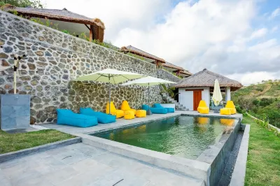 Lombok Khophilauvillas Hotels near Mawun Beach