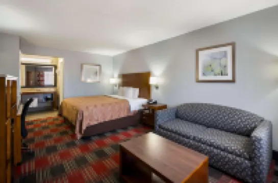Quality Inn Near Parc Natchitoches Hotels in Natchitoches