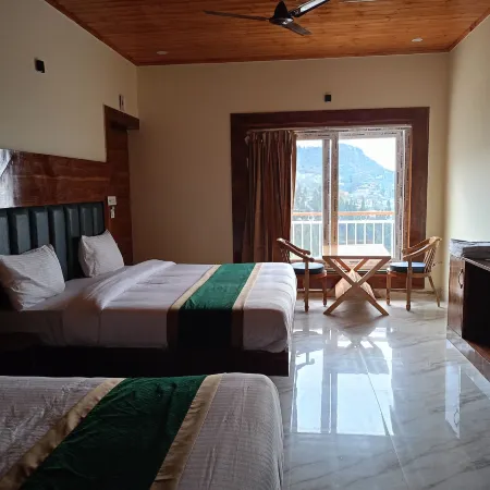 Hotel the Pine Villa Mussoorie