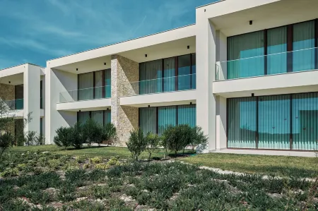 West Cliffs Ocean and Golf Resort