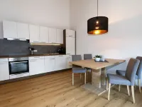 슈투바이 알프스의 아파트먼트, 슈퍼카드 포함