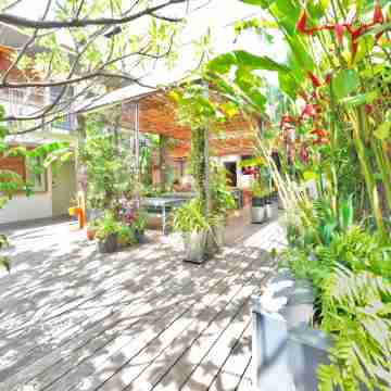 Gondwana City Art Hotel Exterior