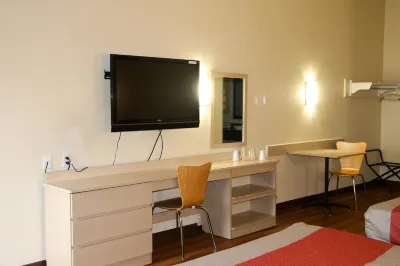 Motel 6 Warwick, RI - Providence Airport - I-95