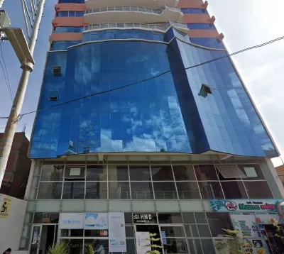 Dep Centrico Seguro y Familiar Hotel a 