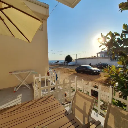 Luxury Apartments Kanali