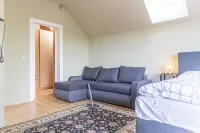 Spacious Home & Garden Free Parking Hotels in Klosterneuburg