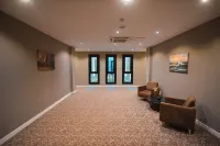 Royal Comfort Hotel - bars