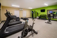 La Quinta Inn & Suites by Wyndham Lexington South / Hamburg - Gym