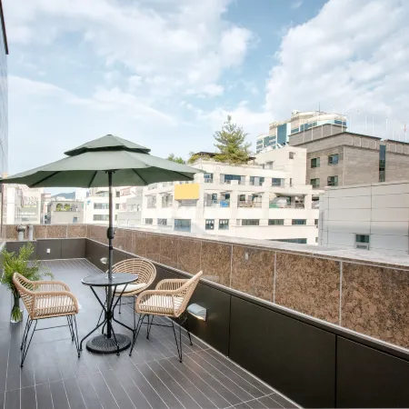 SR Suites Pangyo