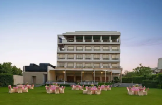 رامادا باي ويندام أليجار جي تي رود فنادق في 