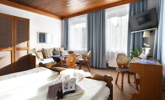 Gasthof & Hotel Goldener Hirsch