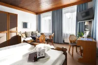 Gasthof & Hotel Goldener Hirsch Hotels in Bischofsgrun