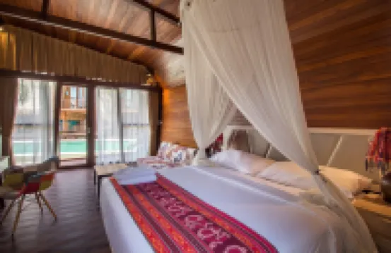 吉利阿爾莫拉2號度假酒店