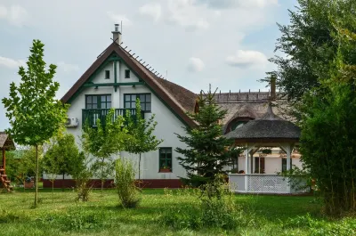 Antal-Tavi Fogadó és Horgászparadicsom
