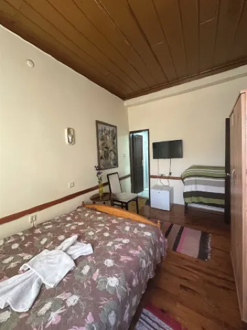 Kont Pansiyon Отели рядом с достопримечательностью «Ворота Адриана»