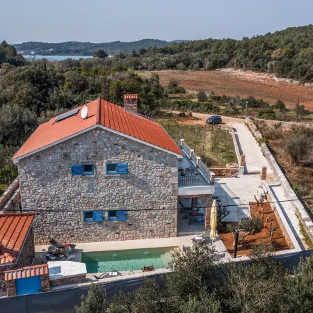 Villa Maza