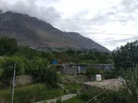 Spire Resorts Hunza فنادق في Garelt