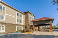 La Quinta Inn & Suites by Wyndham Mobile - Tillman's Corner