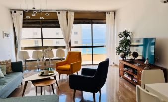 Elegant Apt with Balcony & Sea View by FeelHome