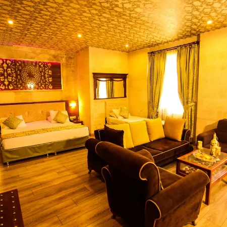 Tuğhan Hotel
