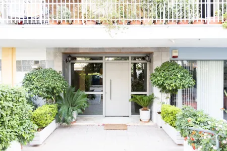 A Luxury & Comfortable Apt in Athens