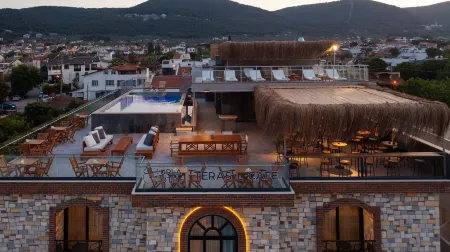 Ma-Si Urla Hotel Отели в г. Denizli Mahallesi