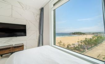 Goseong Moneblue Pension