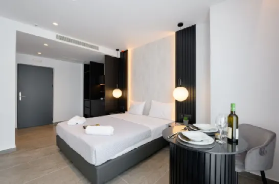 EcoHeaven Suites Отели в г. Малевизи