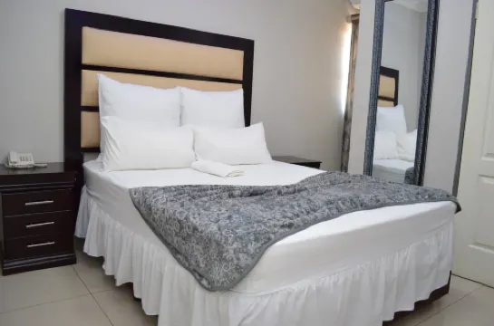 Emirates Garden Lodge