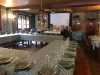 Albergue Los Nuberos - Hostel Hotels in Socobio