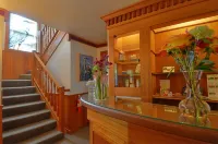 The Heron Inn and Day Spa Hotels in La Conner