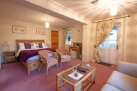 Magpies Lodge Hotels in Horsham
