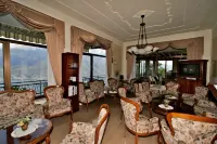 Village Hotel Lucia Hotels in Tremosine
