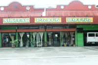 Nikita's Place Hotel Hoteles en Calapán