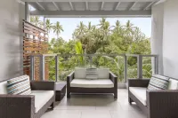 Drift Palm Cove Hotels in Trinity Beach