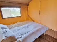 Waterfront Glamping Escape Ξενοδοχεία στην πόλη Smallingerland