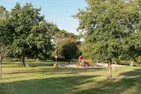 Vvf Pointe Bretagne, Argol Hotels in Argol