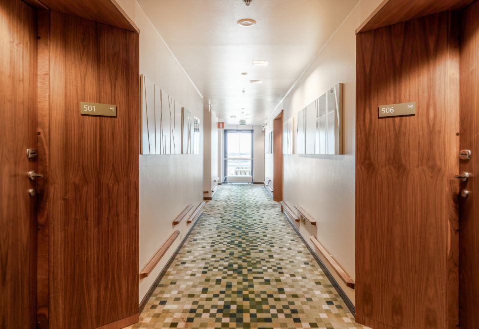 힐튼 헬싱키 스트랜드