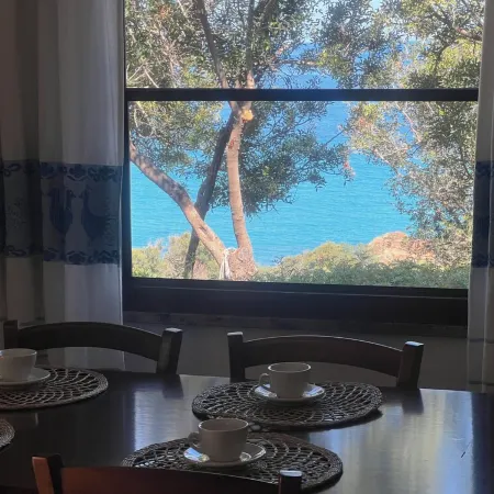 Villa "The lapwing onesemi-detached portion of the sea)