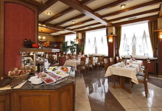 3. H+호텔 지겐..