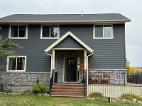 The Lakeside: Hot Tub, Dog Friendly, Trail Acces, Pontoon Rental