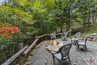 Expansive Mountain Views and Game Room - Spacious Retreat