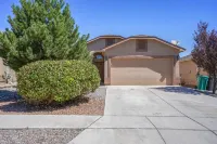 Spacious Fenced Yard and Gourmet Kitchen - Charming Retreat