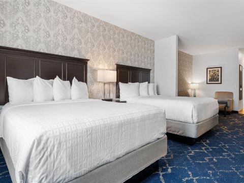 Best Western Plus New Richmond Inn  Suites
