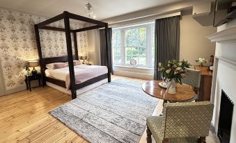 Holbrook Manor & Spa